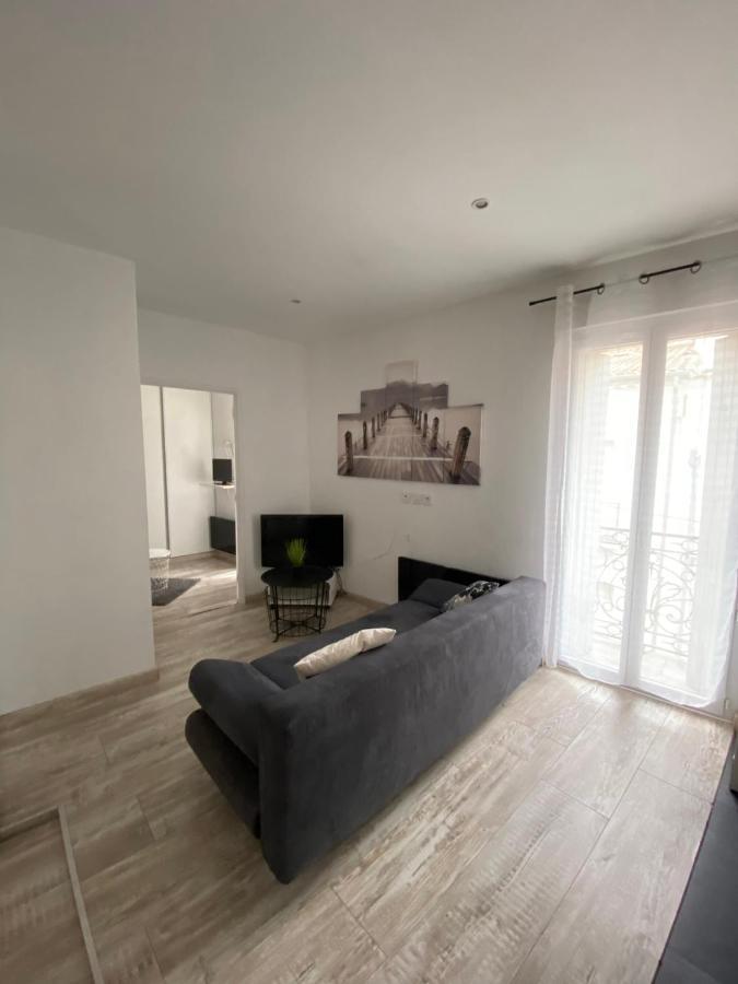Arcole 5 - Jolie Appartement Centre Ville De Beziers Avec Garage- Wifi -Tv Connectee Dış mekan fotoğraf