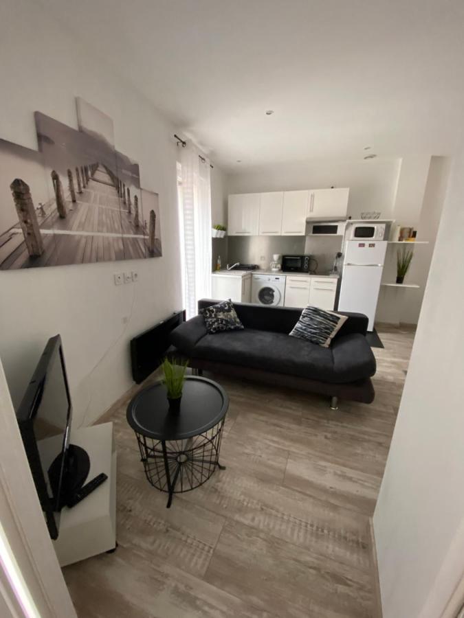 Arcole 5 - Jolie Appartement Centre Ville De Beziers Avec Garage- Wifi -Tv Connectee Dış mekan fotoğraf